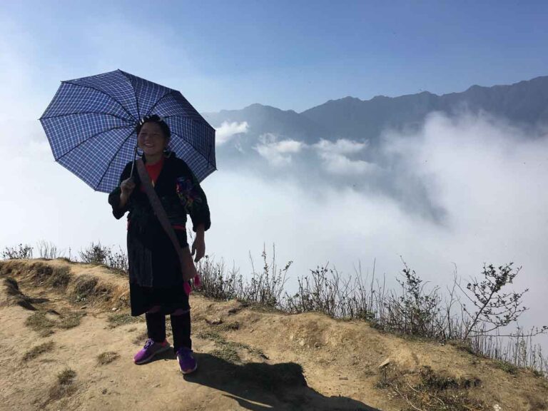 Sapa trekking with Mao-12