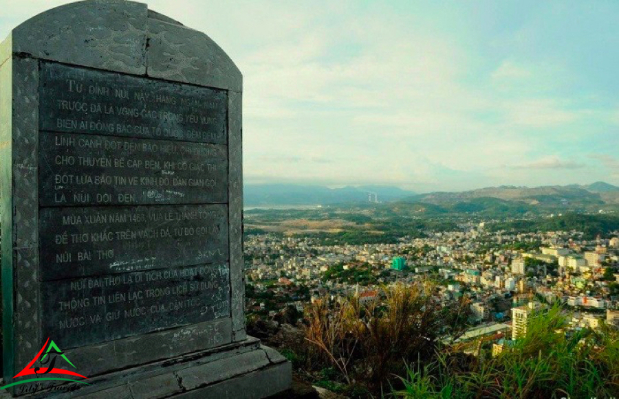 Historical Stele on Bai Tho Mountain - Source: Internet