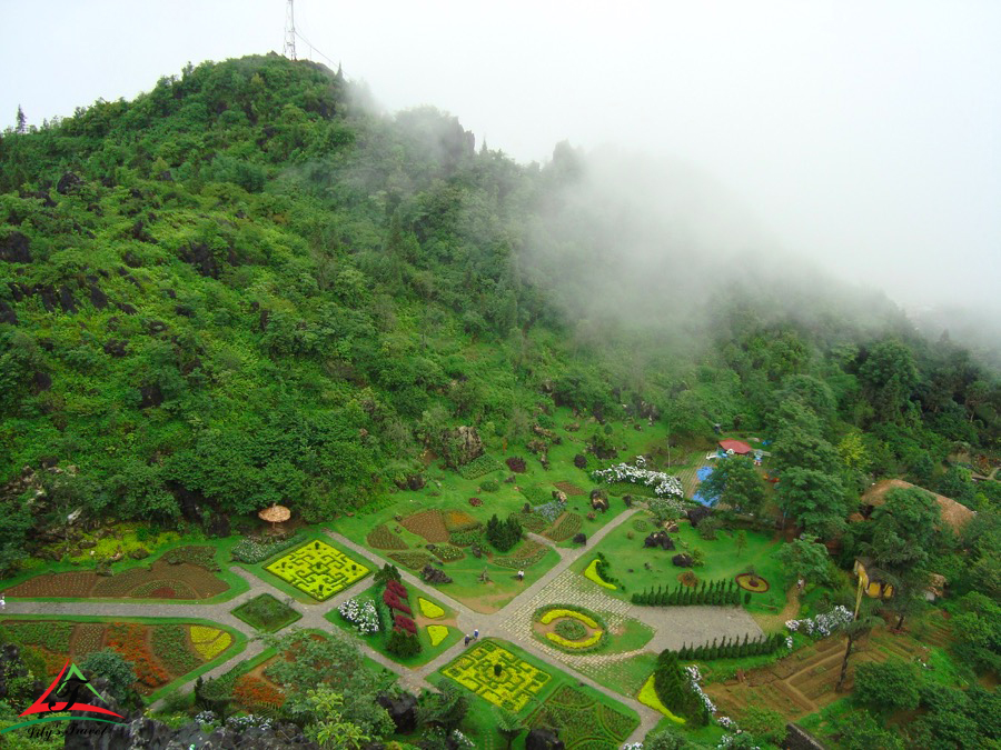 Overview of Ham Rong Mountain