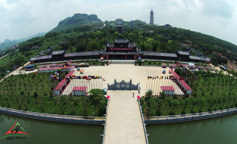 Hoa Lu overview