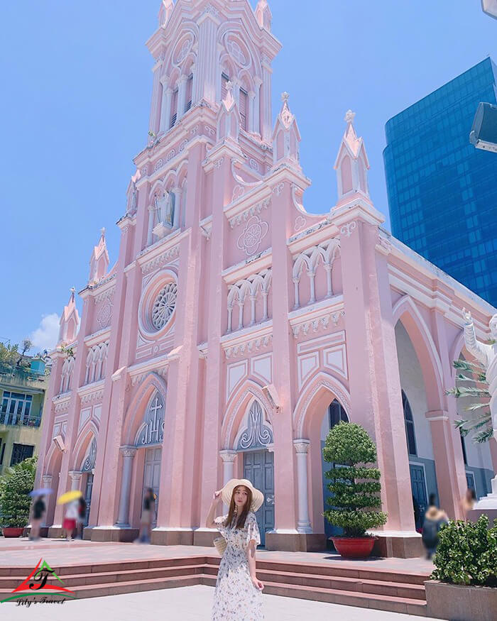 Chicken Church - Source: Internet