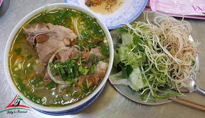 favorite food to try at Cu Chi Tunnels