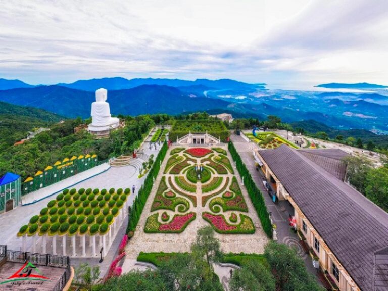 Le Jardin D'Amour Gardens overview