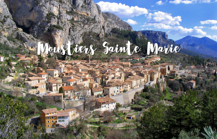 LÀNG MOUSTIERS SAINTE MARIE – VẺ ĐẸP LÃNG MẠN CỦA MIỀN NAM NƯỚC PHÁP