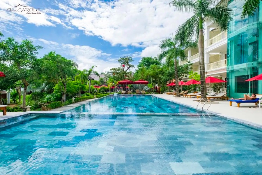 Chez Carole Center Resort & Spa