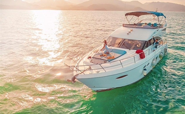 Ana Marina Cruise