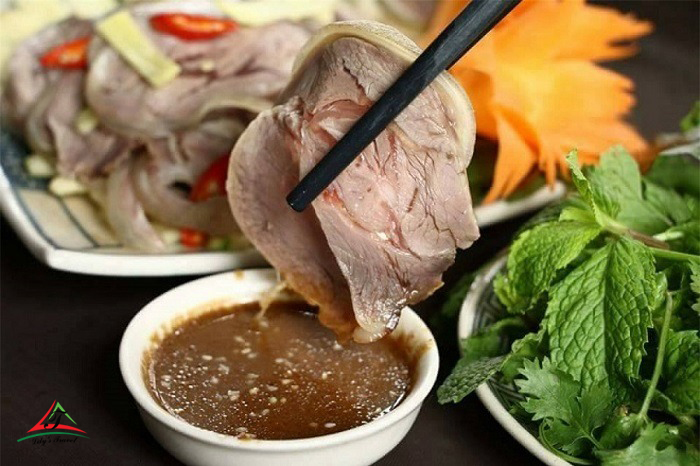 Huong Son mountain goat