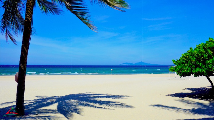 Non-Nuoc Beach
