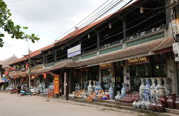 Bat Trang Ceramic Village