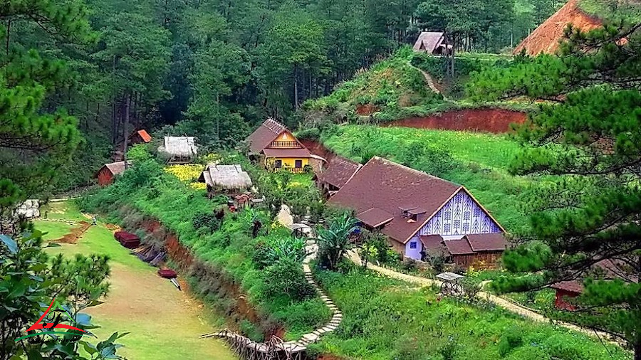 Cu Lan Village