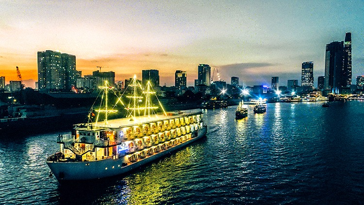 Dinner on Indochina Queen Cruise