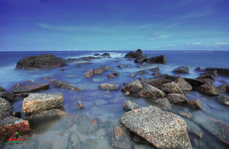 Thuan Quy Beach