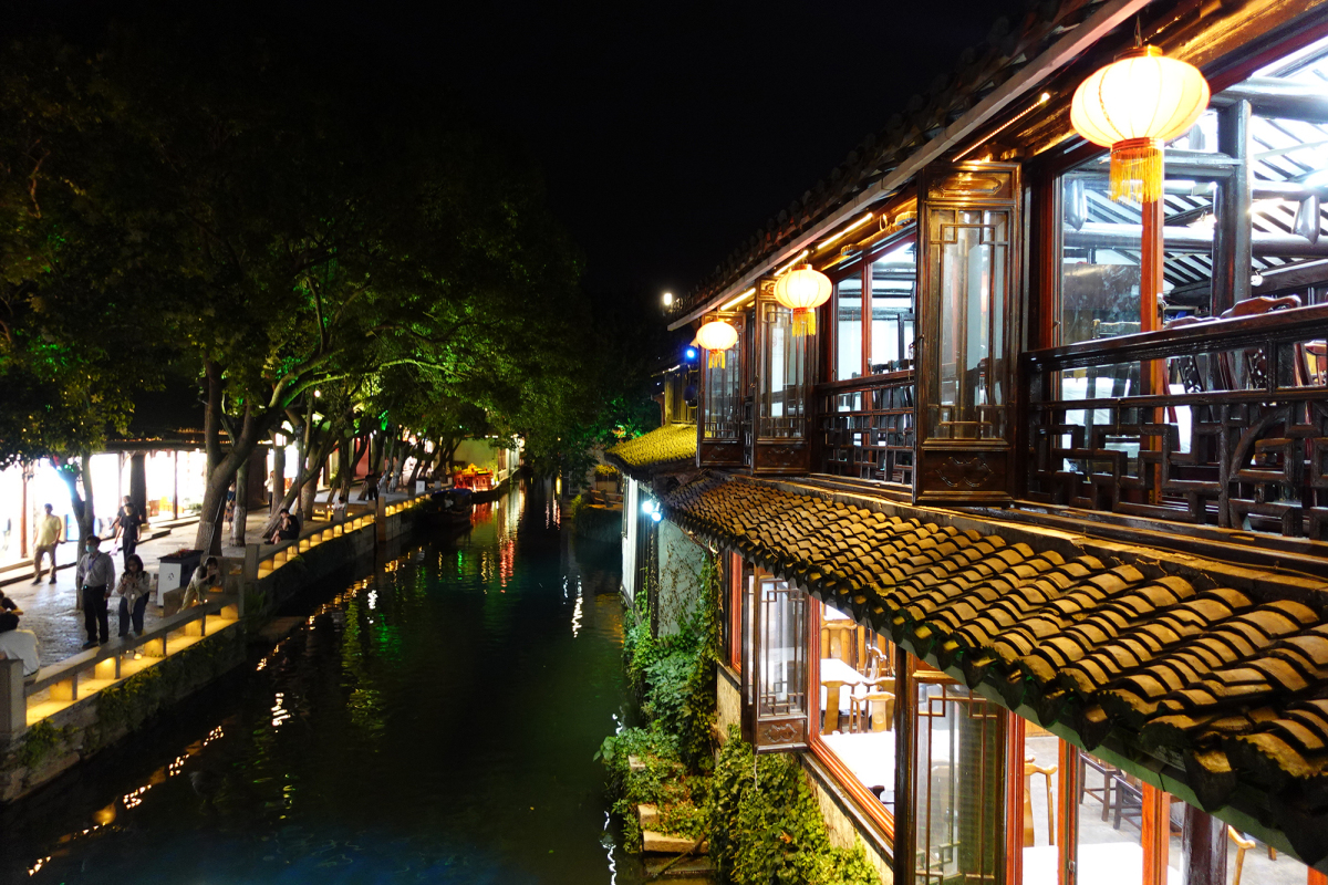 du-lich-chau-trang-trung-quoc-otrip001