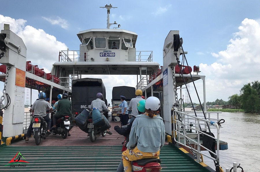 Ferry between Can Tho and Dong Thap