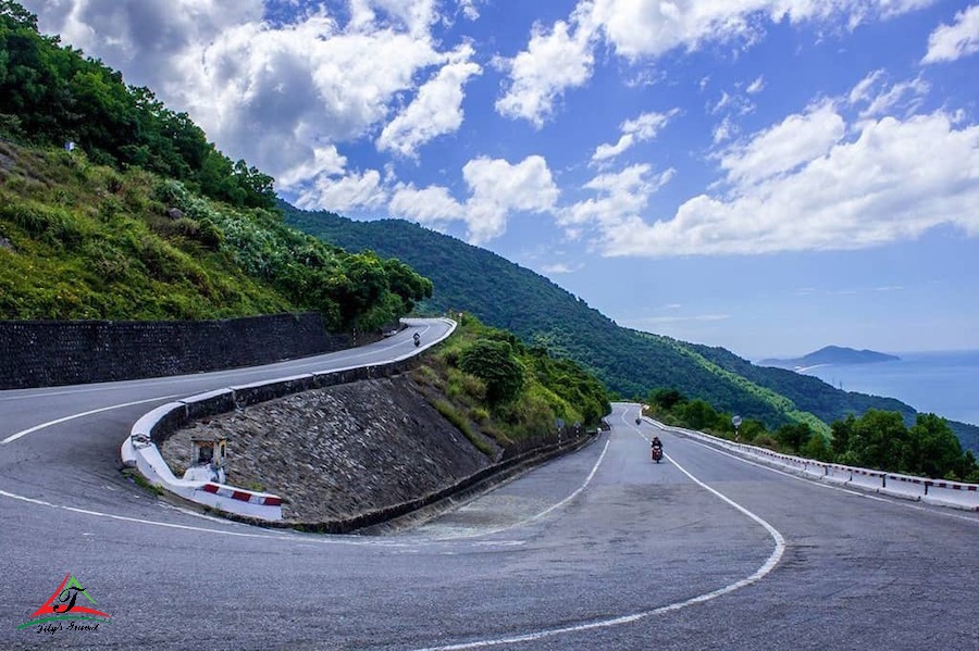 Hai Van Pass