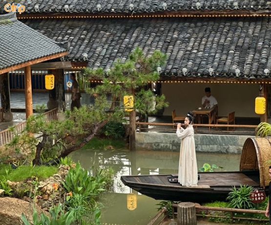 DU LỊCH NAM NINH – TƯƠNG TƯ HỒ TRẤN