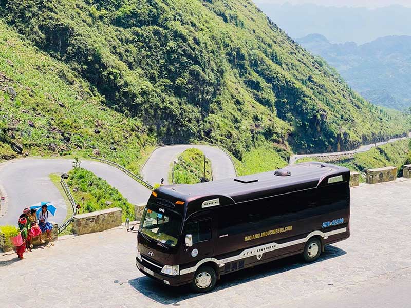 Traveling from Hanoi to Ha Giang by Limousine