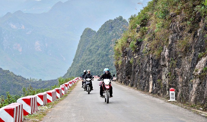Traveling from Hanoi to Ha Giang by motorbike