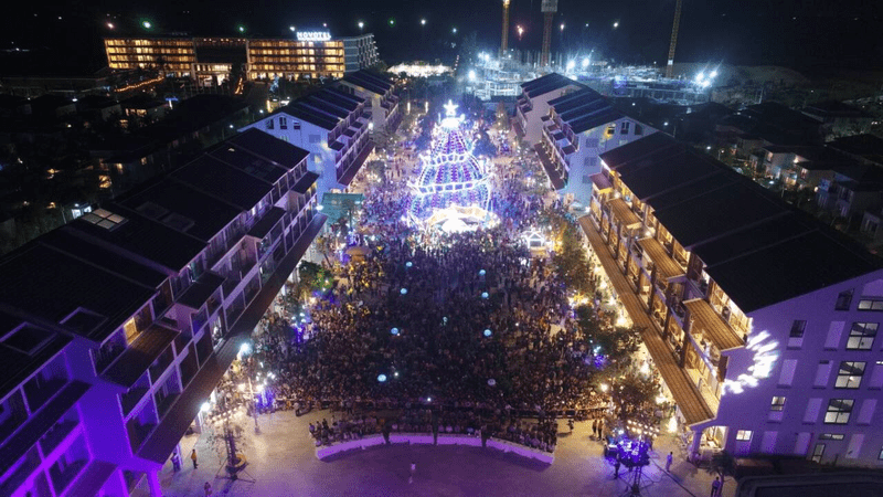 Shopping on Phu Quoc Walking Street