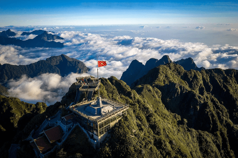 Remember, packing for the best time to visit Sapa will ensure a comfortable and enjoyable trip.