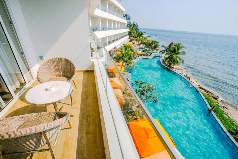 Seashells Phu Quoc Hotel & Spa (Mid-Range)