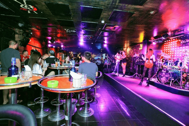 Black Pearl Bar