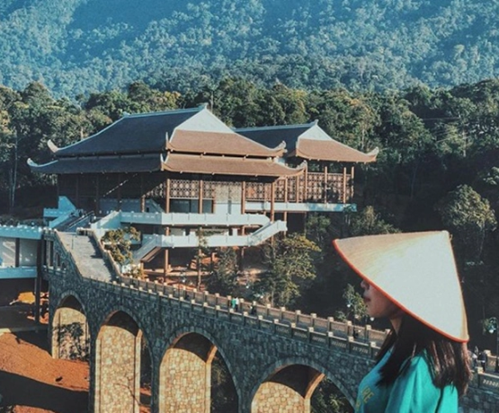 TOUR DU LỊCH YÊN TỬ – CÔN SƠN KIẾP BẠC 1 NGÀY