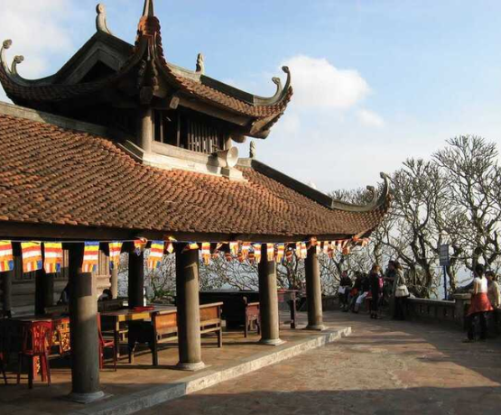 TOUR DU LỊCH YÊN TỬ – CÔN SƠN KIẾP BẠC 1 NGÀY