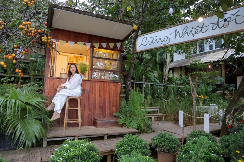Persimmon Cafe