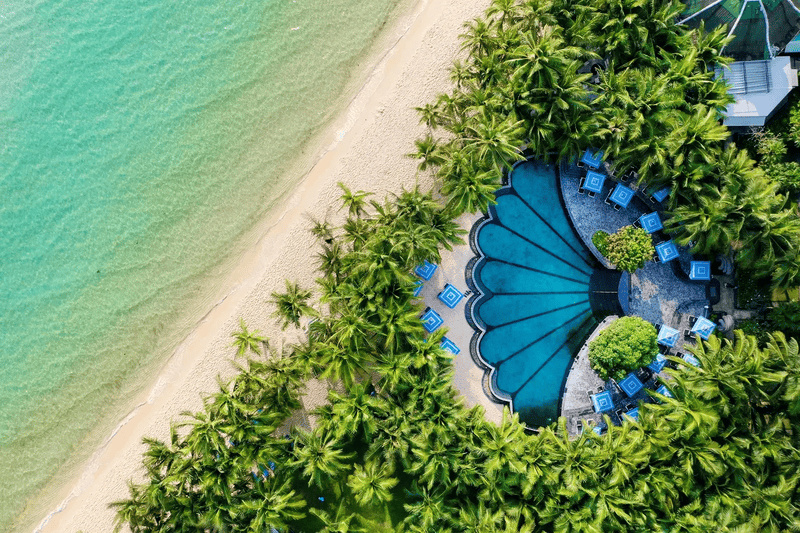 Travel costs: Is Phu Quoc or Nha Trang more budget-friendly?