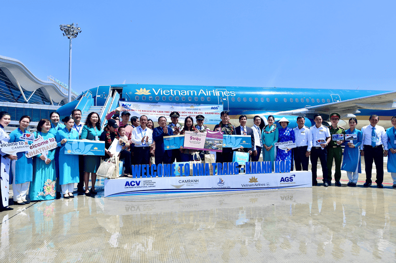 Airlines and destinations