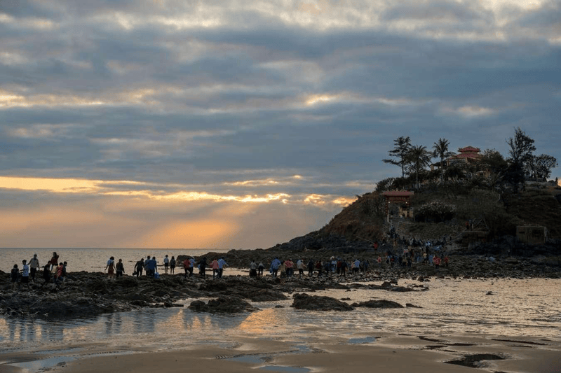 Best time to visit Hon Ba Island
