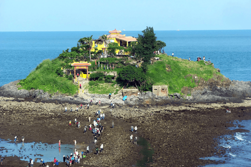 Essential  for traveling to Hon Ba Island