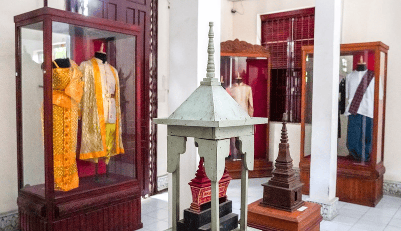 Activities and experiences at the Khmer Museum
