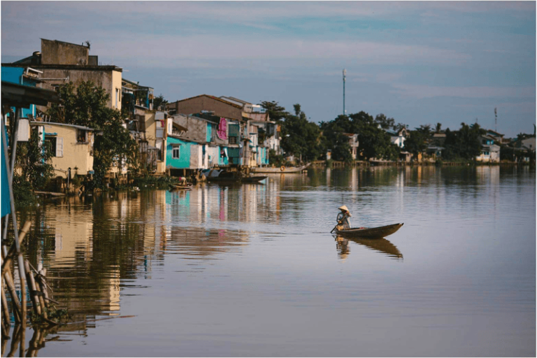 Overview of Bao Vinh Ancient Town