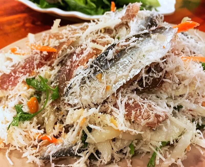 Herring Salad (Gỏi Cá Trích) - A signature dish in Phu Quoc
