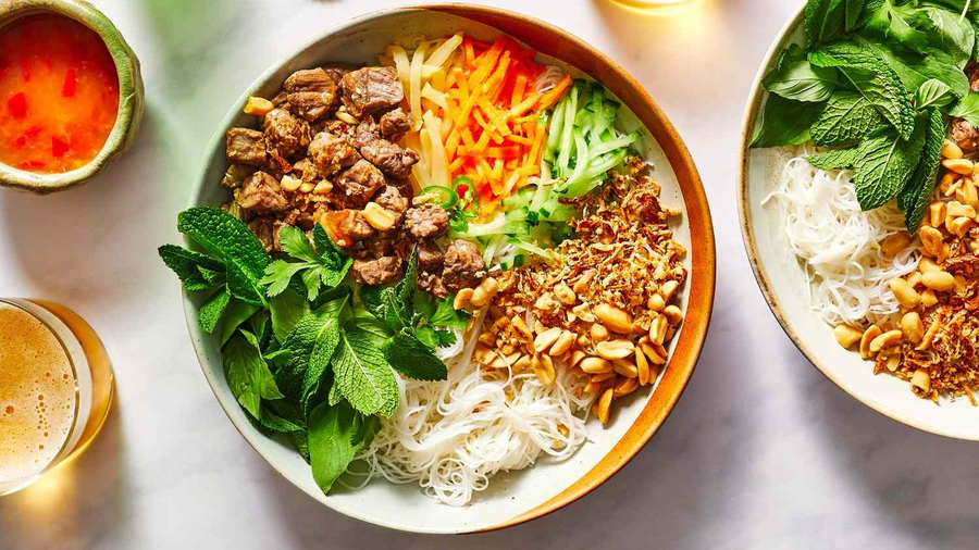Bun Thit Nuong – Grilled pork vermicelli