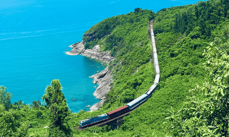 The best time to visit Hai Van Pass