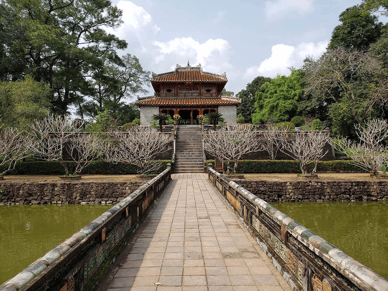 Cultural and historical importance of Minh Mang Tomb