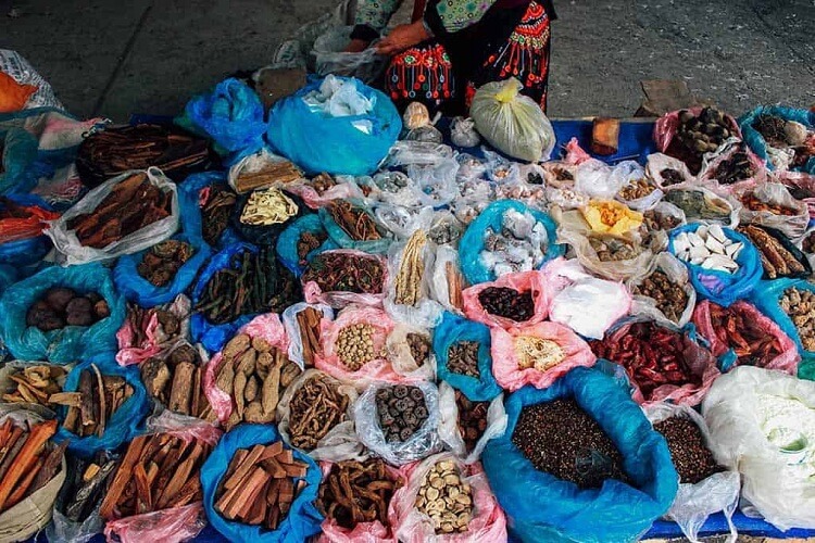 Commodities are diverse, reflecting the community life of the ethnic minorities