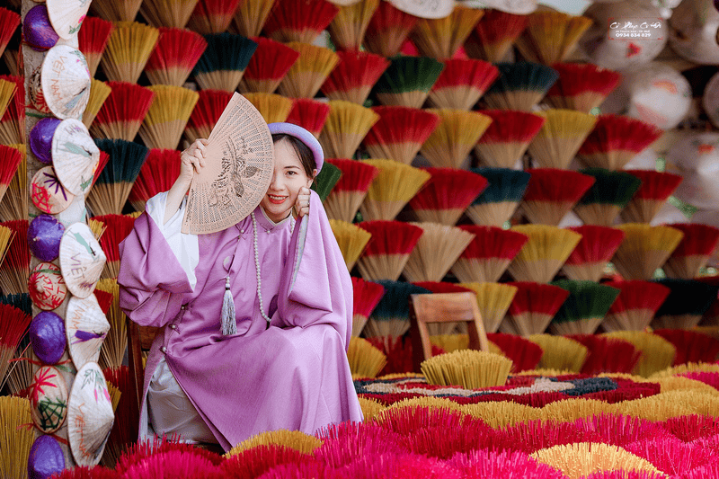 Thuy Xuan Incense Village: Hue's vibrant craft