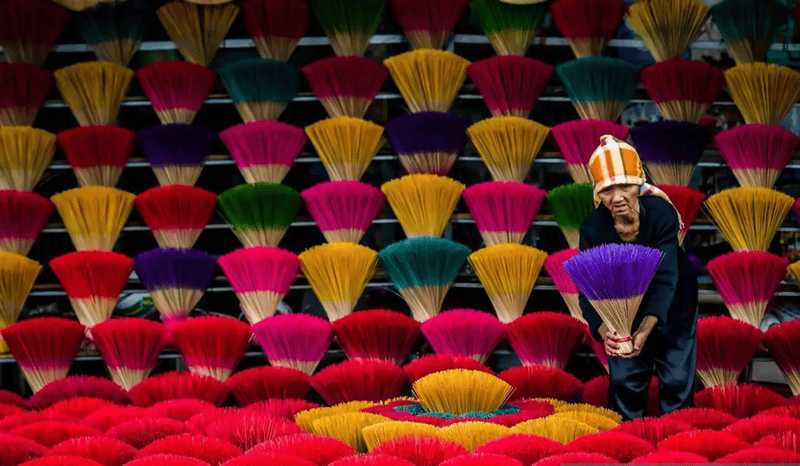 The art of incense making in Thuy Xuan
