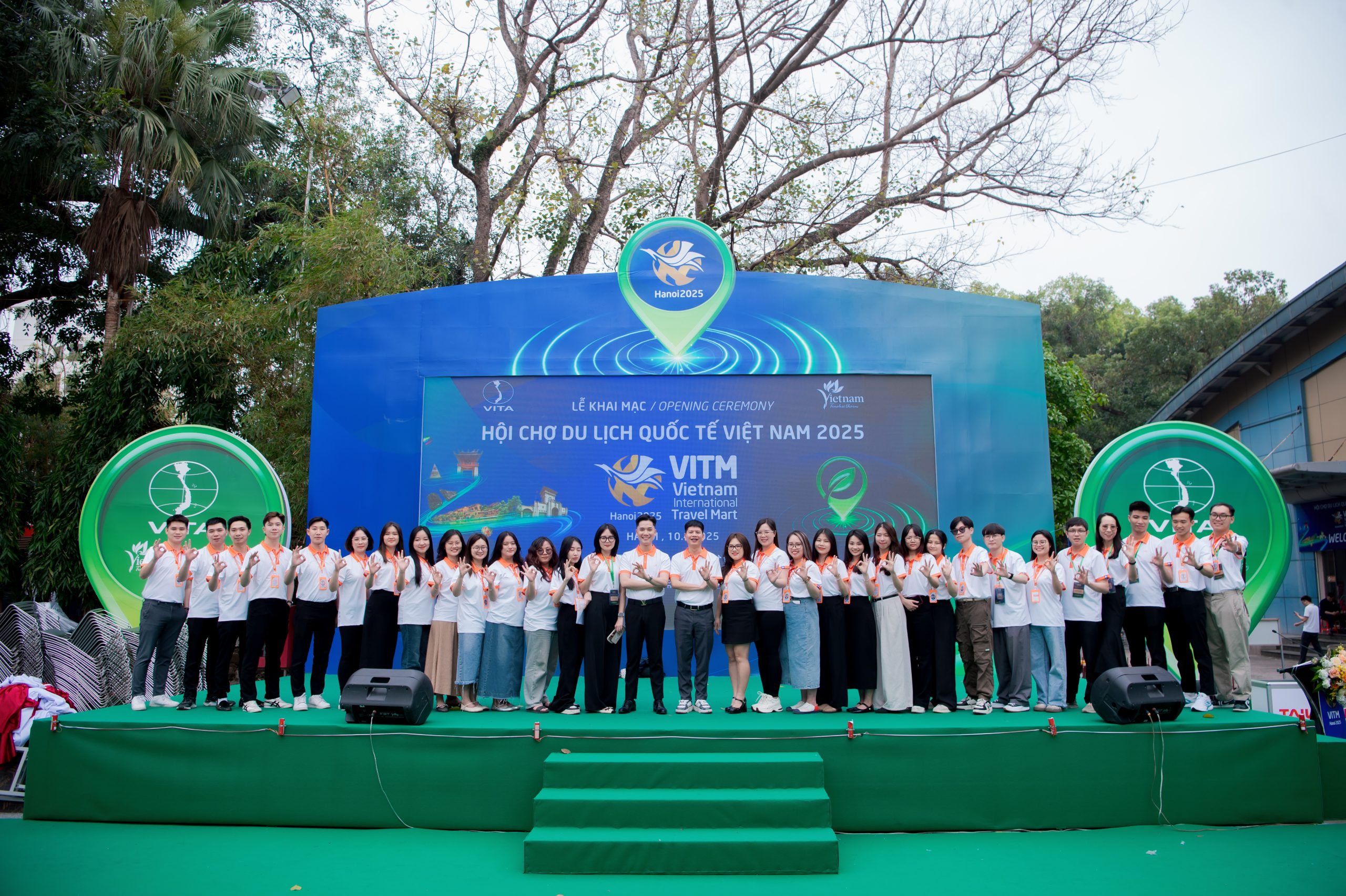 TRAVELBYHUMAN BÙNG NỔ TẠI VITM 2025: TUNG LOẠT ƯU ĐÃI HẤP DẪN!