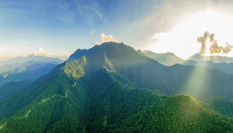 for a memorable trip to Bach Ma Mountain