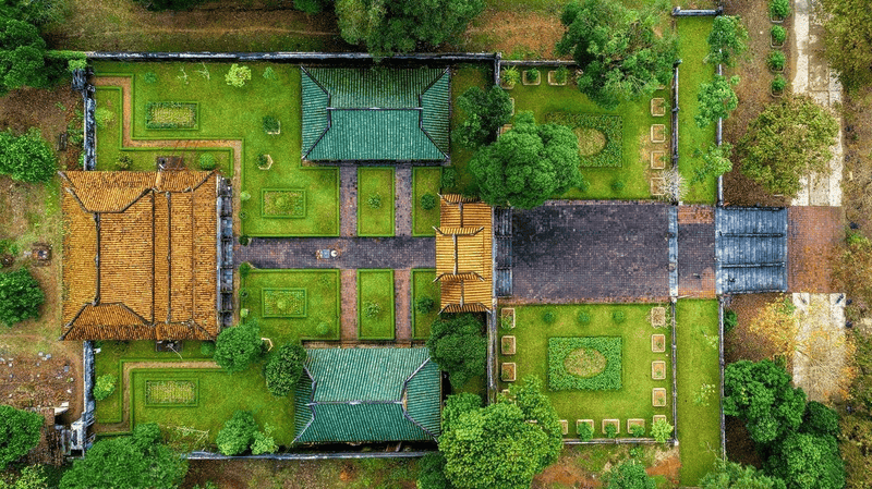Architecture and layout of Gia Long Tomb