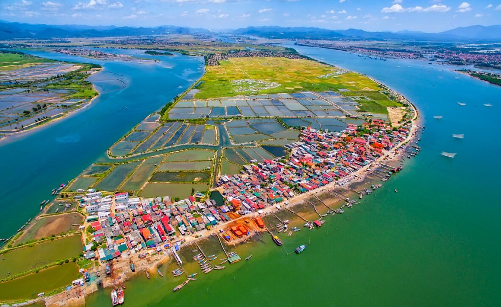 Cang Song Gianh stands as enduring symbols of Vietnam’s heroic past
