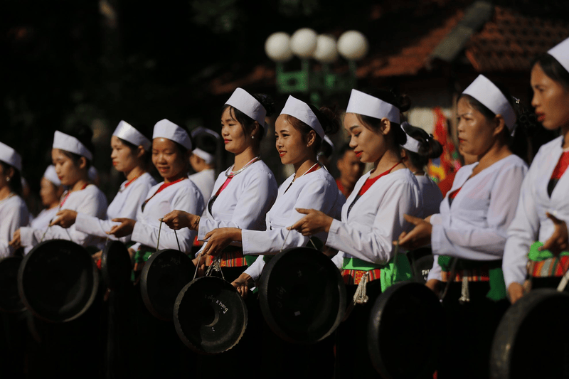 Visit ethnic minority villages