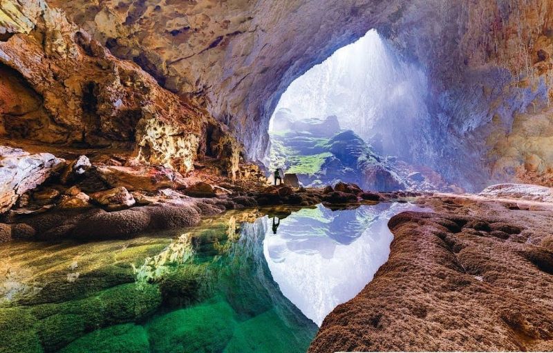 What is Phong Nha Cave and why is it famous