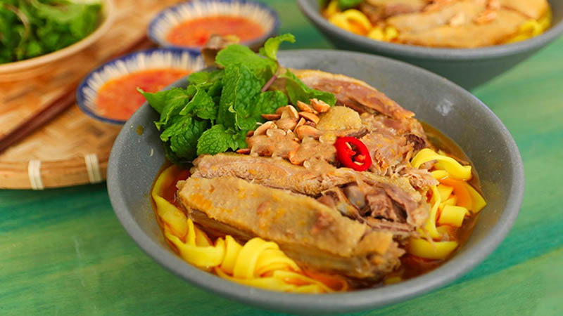 My Quang Mui Ne is distinguished by its vibrant yellow rice noodles