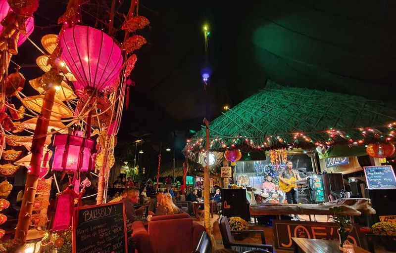 Live music and entertainment in Mui Ne